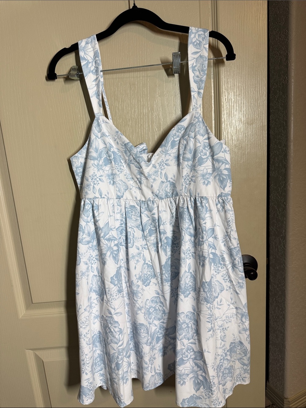 Light Blue Floral Mini Dress with Sweetheart Neckline